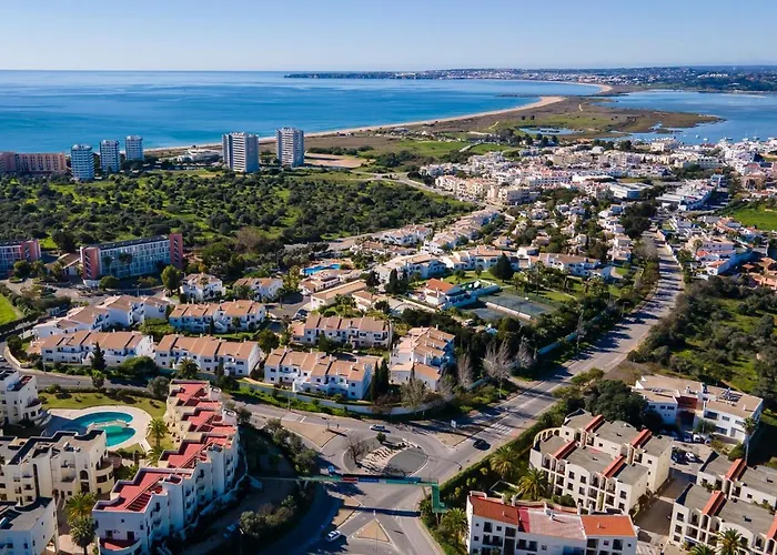 Quinta Dos Arcos 2Br W/ Ac & Pool By Lovelystay