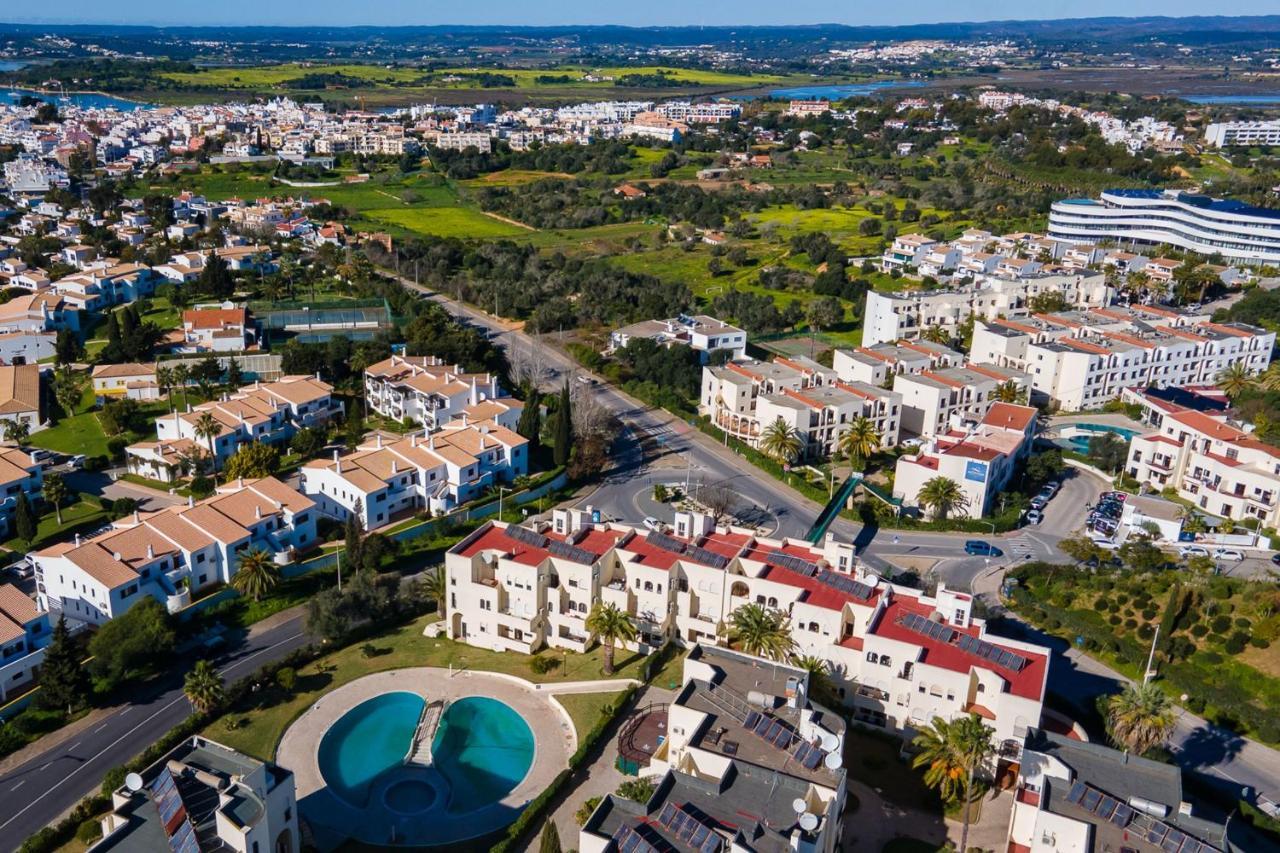 Quinta Dos Arcos 2br W/ Ac & Pool By Lovelystay Apartamento Alvor